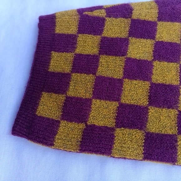 NWT Daydreamer Crop Sweater XS Cozy Fig Check Long Sleeve - Picture 3 of 10